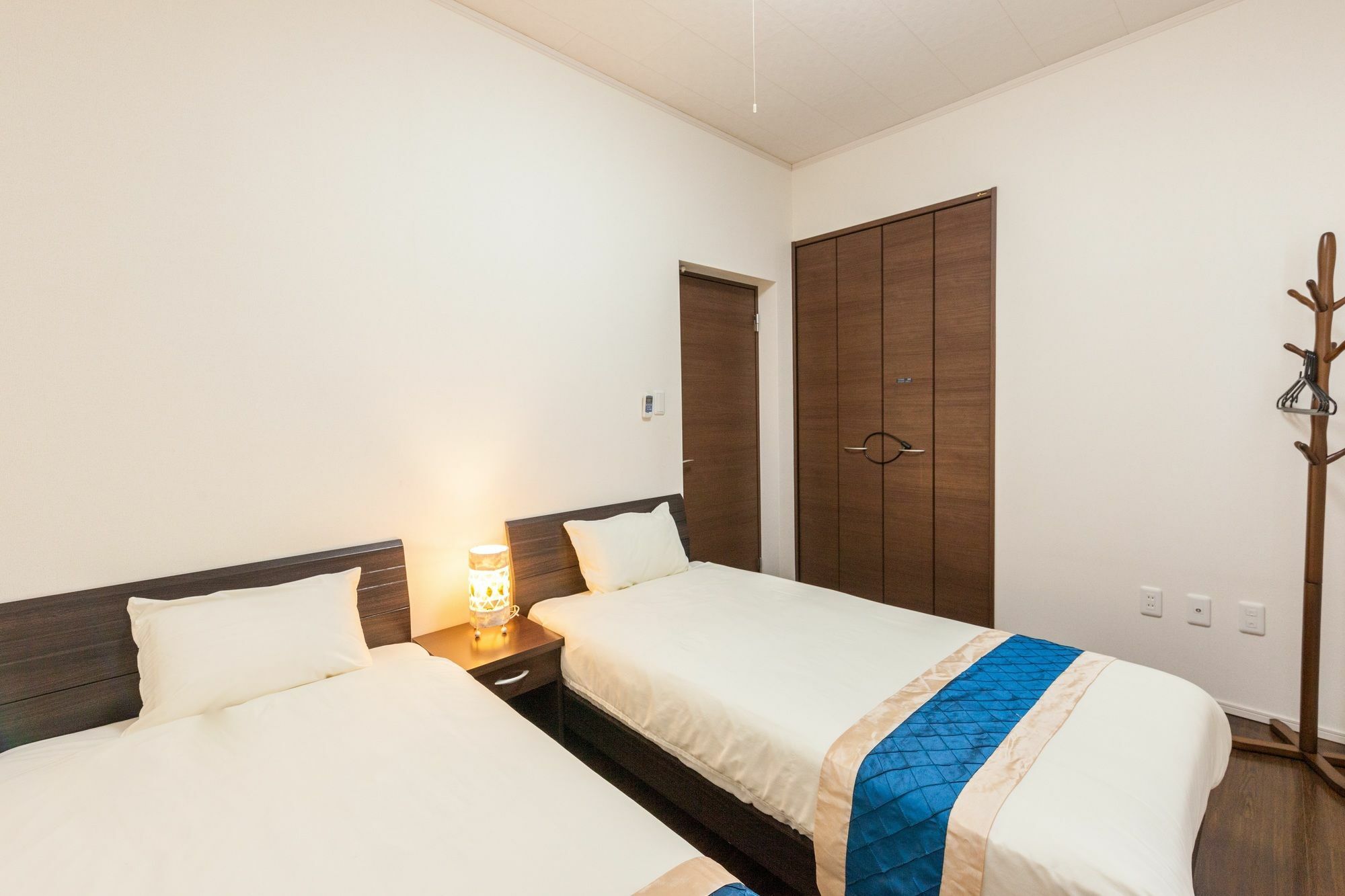 Hide House Villa Csatan Kültér fotó